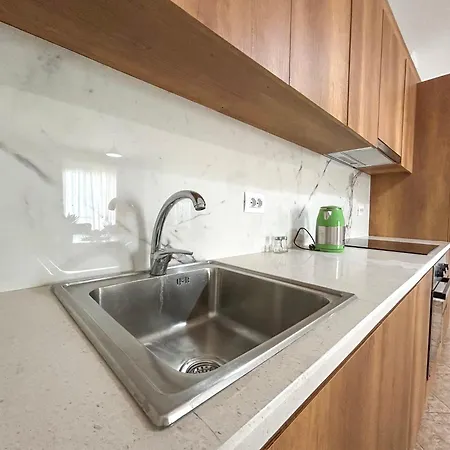 Sunset Jewel D60 Durrës